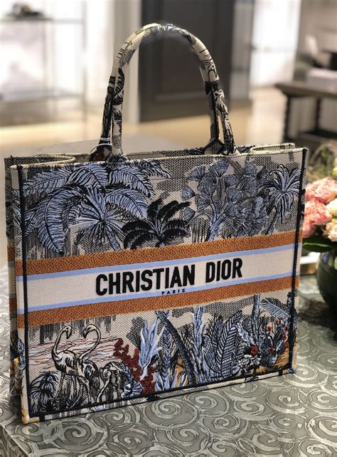 bolsa christian dior tote|bolso Christian Dior tela.